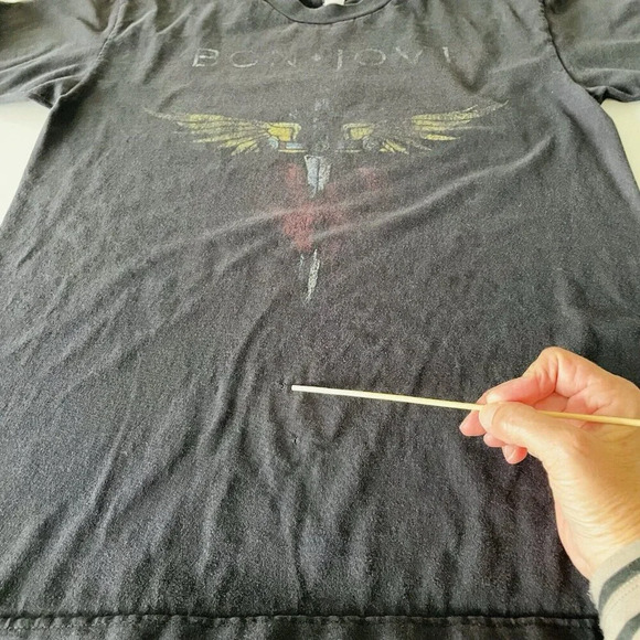 Bon Jovi You Give Love A Bad Name Heart & Dagger Logo Graphic T Shirt Vintage - Picture 7 of 7